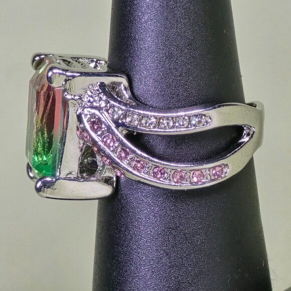 Rainbow CZ Ring With Multi-Color Accents Size 6.25‎ (NWOT) - Picture 4 of 7